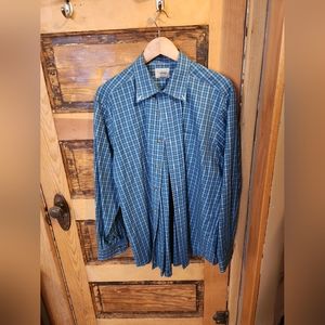 Men's LL Bean long sleeve button-up shirt, size Large